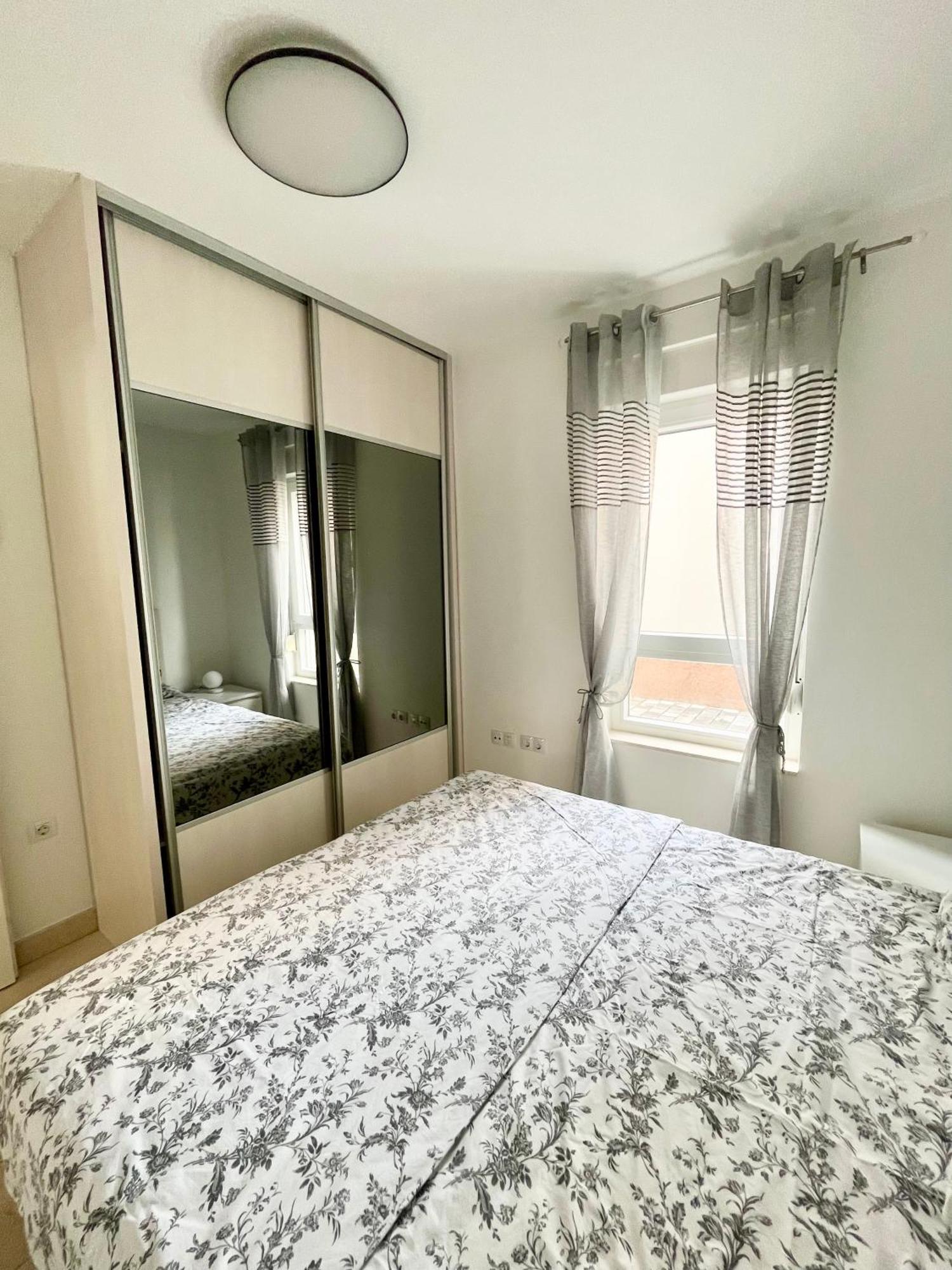 Apartment Laura Подстрана Екстер'єр фото